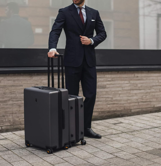  Level 8 luggage Business Elegance hardside suitcase in sleek black for professional travelers